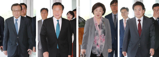 이해찬 더불어민주당 이해찬 대표(왼쪽부터), 손학규 바른미래당 대표, 심상정 정의당 대표, 정동영 민주평화당 대표가 11일 정치협상회의를 위해 서울 여의도 메리어트호텔로 들어서고 있다. 연합뉴스
